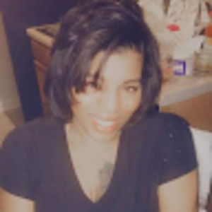 Meet your Posher, Julisa